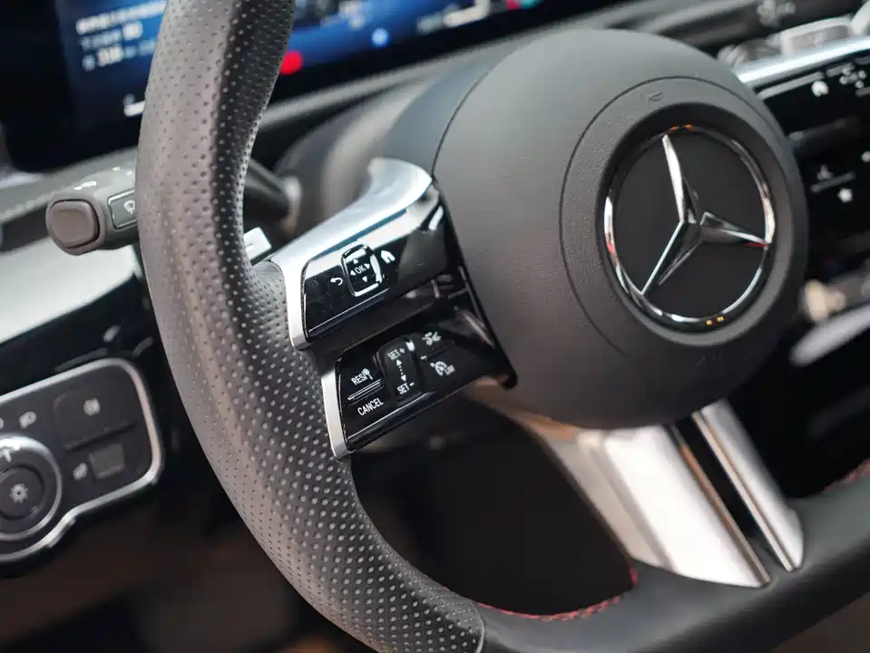 Mercedes-Benz Class A Mercedes-Benz Class A