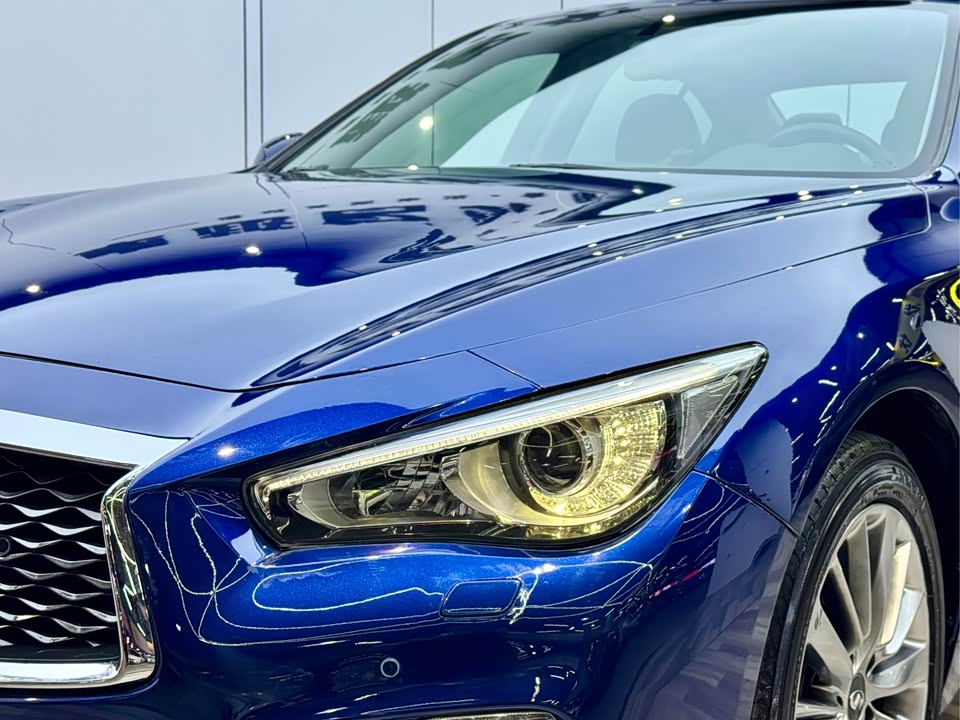 Infiniti Q50L Infiniti Q50L