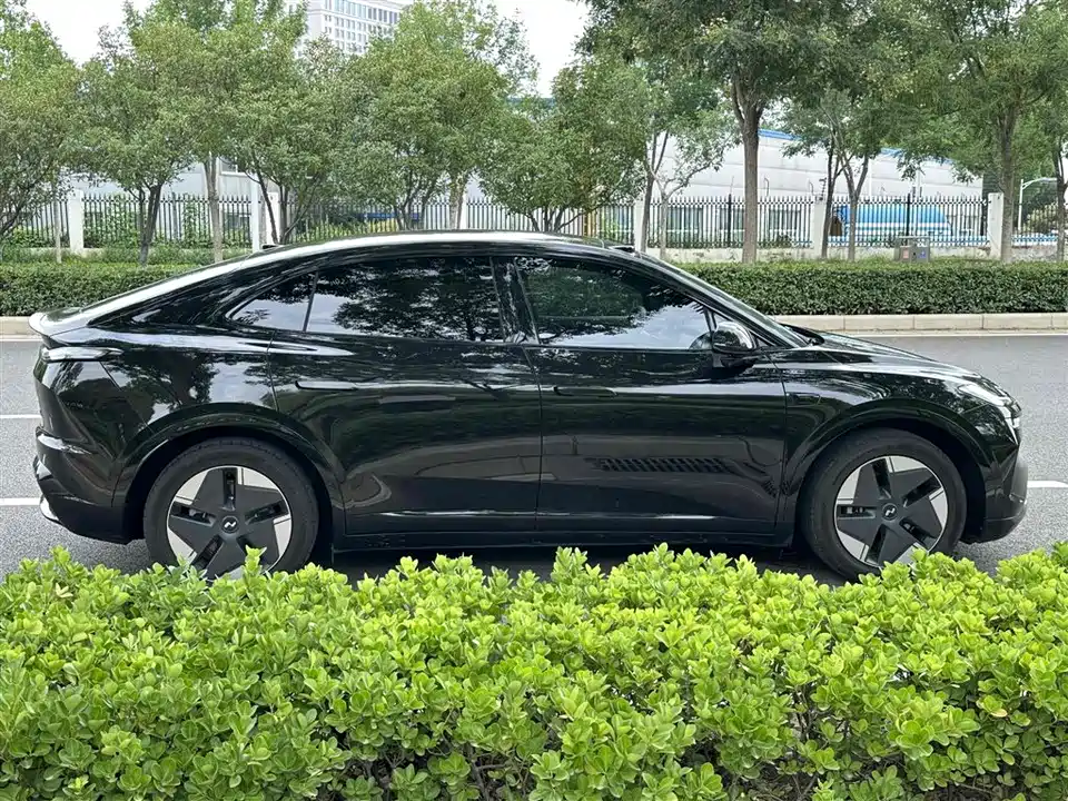 NIO L60 NIO L60