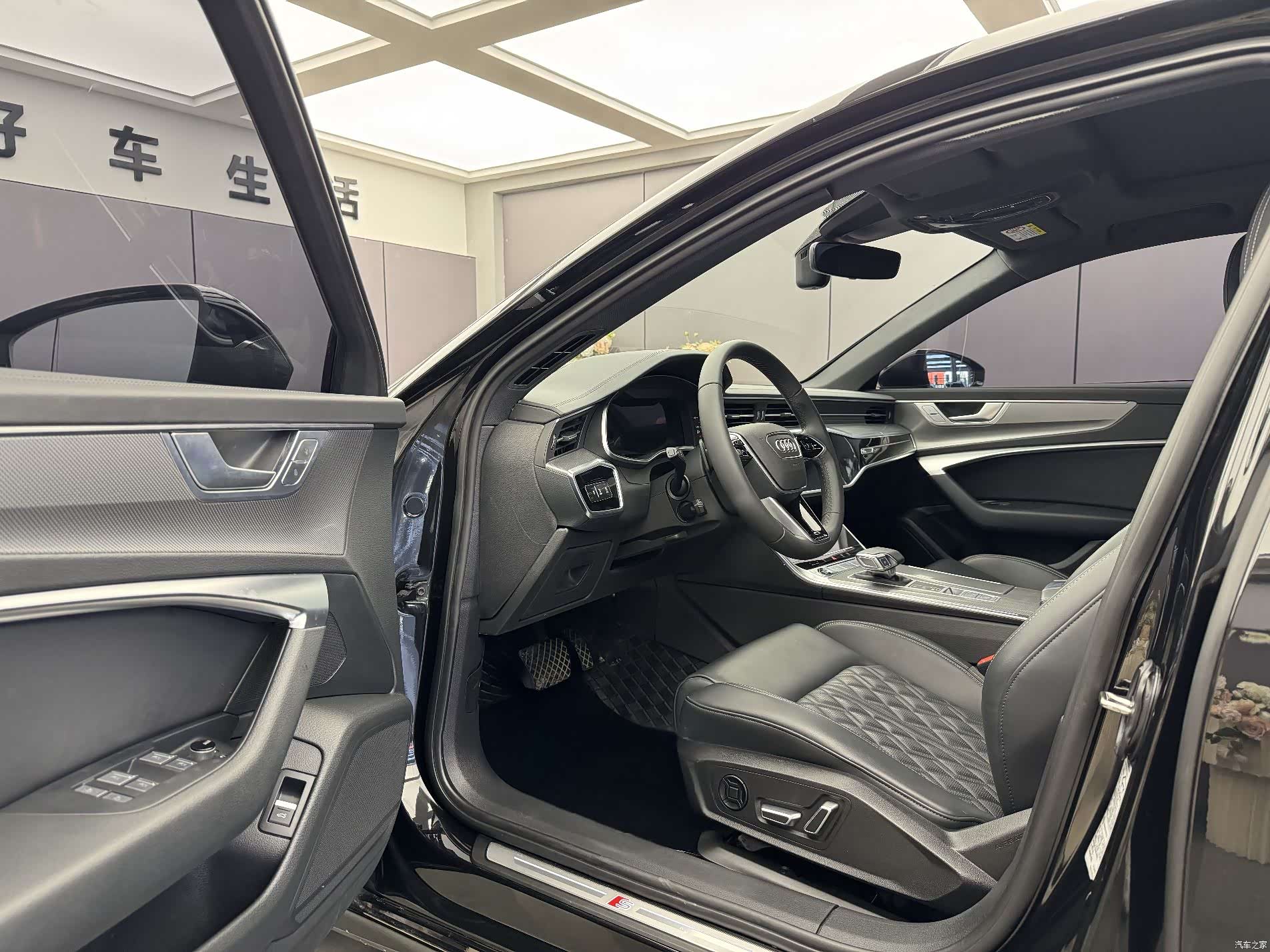 Audi A6L, 2025 4