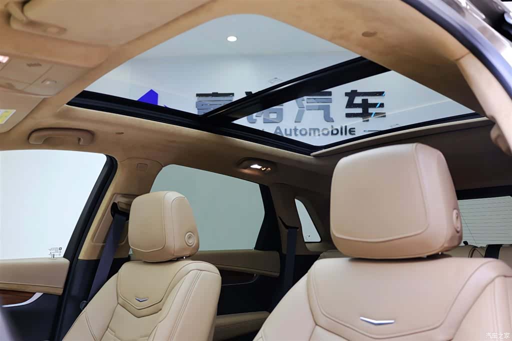 Cadillac XT5, 2017 28