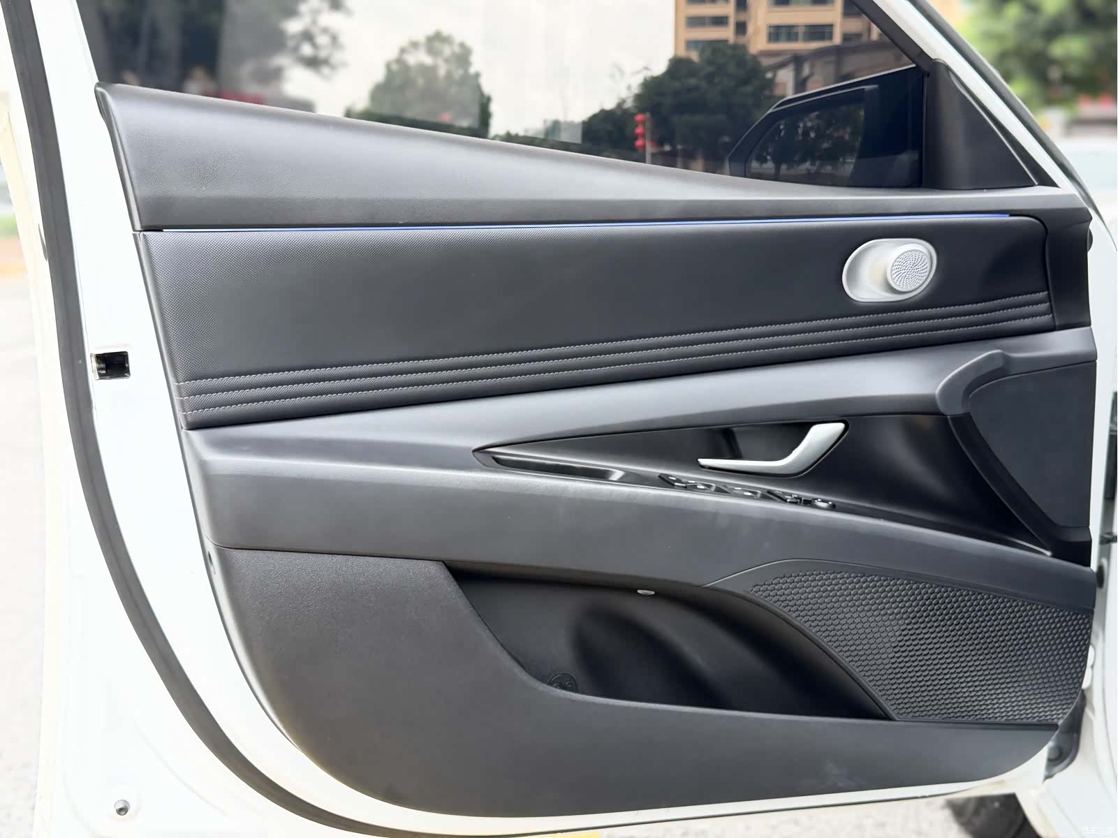 Hyundai Elantra, 2023 10