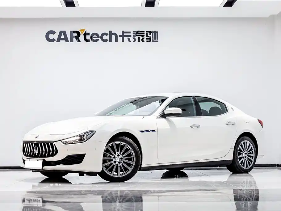 Maserati Ghibli Maserati Ghibli