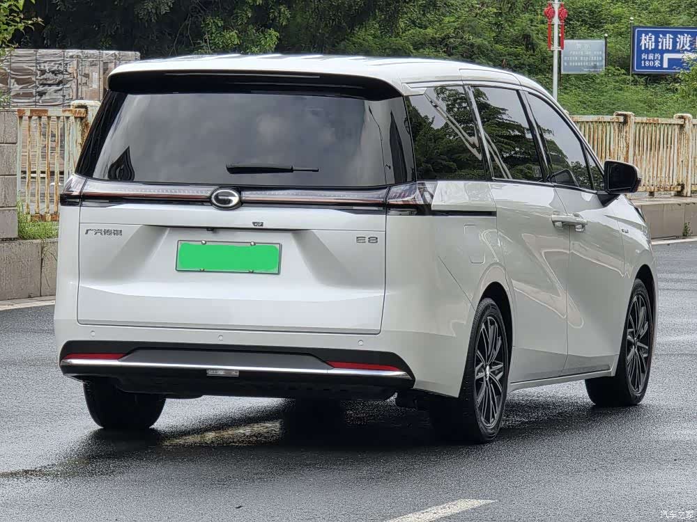 Trumpchi E8, 2023 11