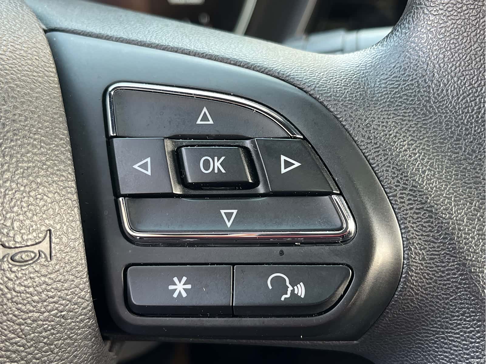 MG MG5, 2022 22
