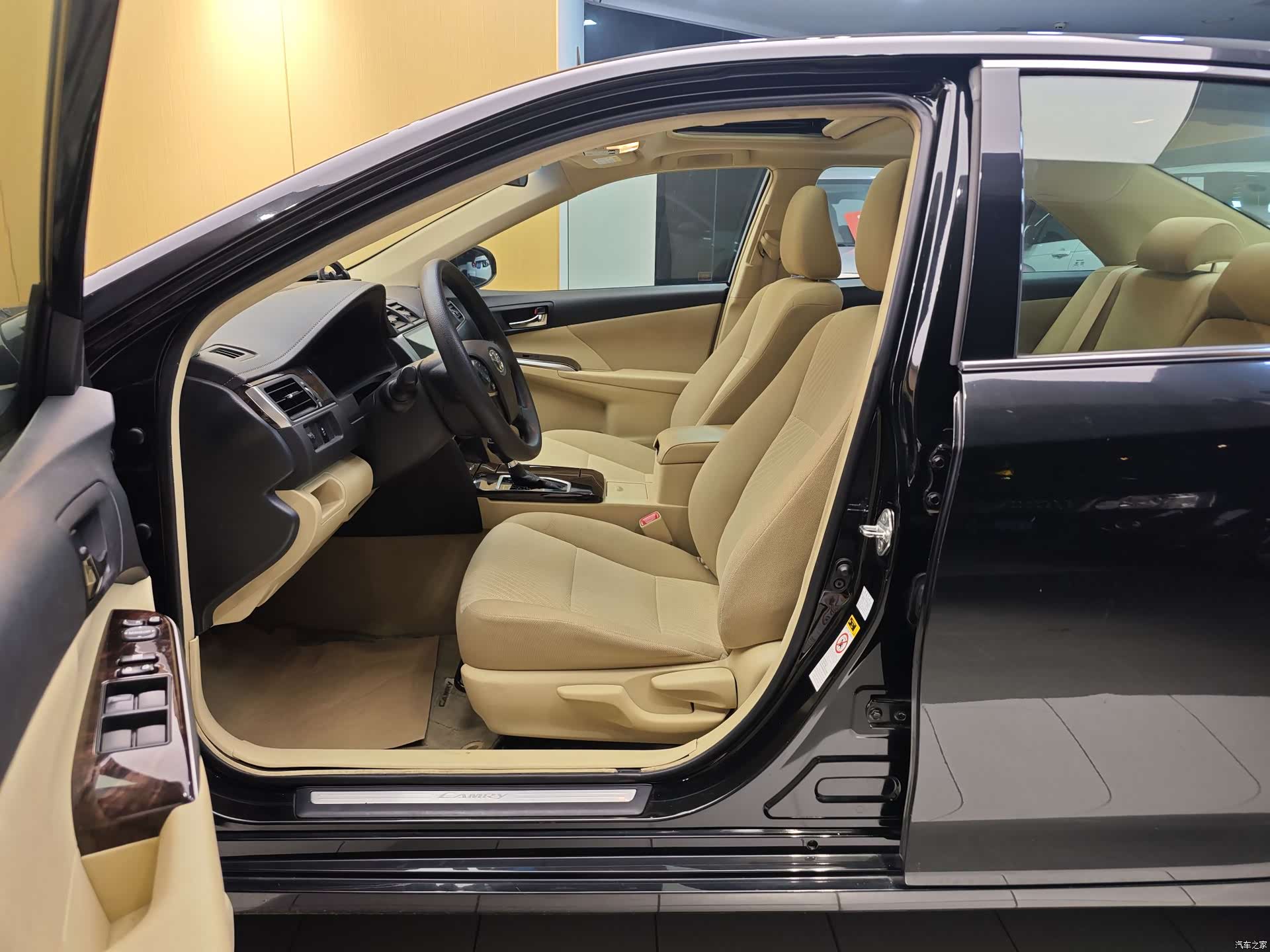 Toyota Camry, 2016 14