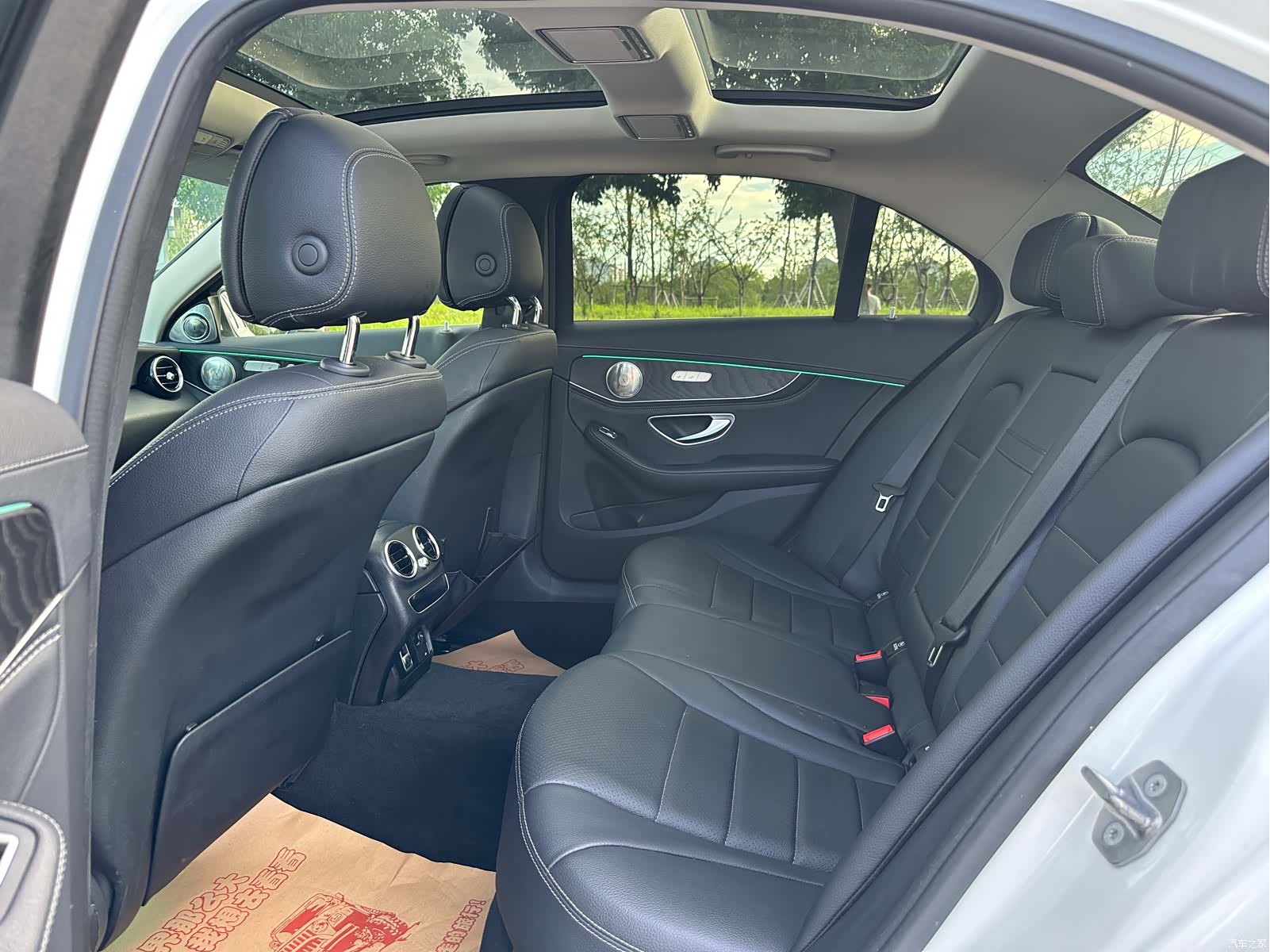 Mercedes-Benz C-Class, 2019 11