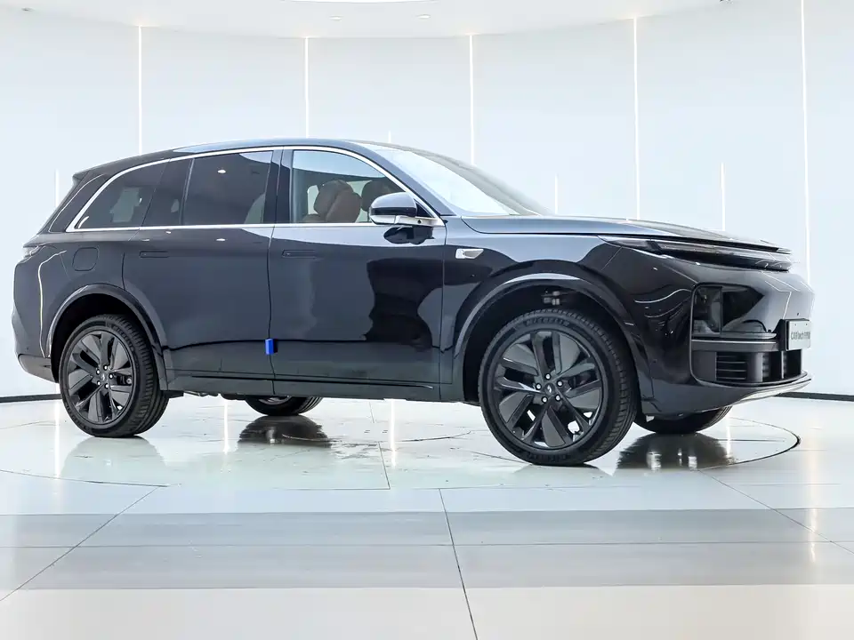 Li Auto Ideal L8