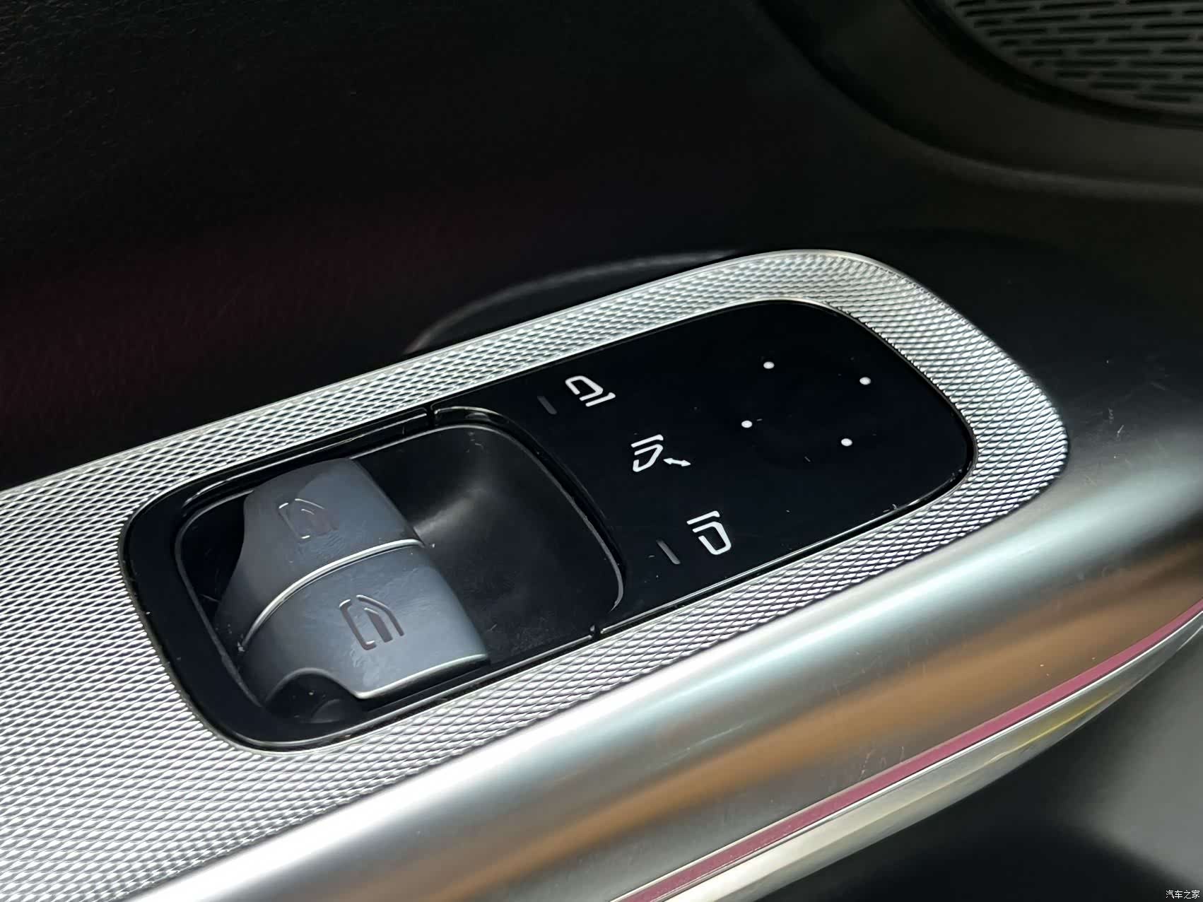 Mercedes-Benz CLE, 2025 18