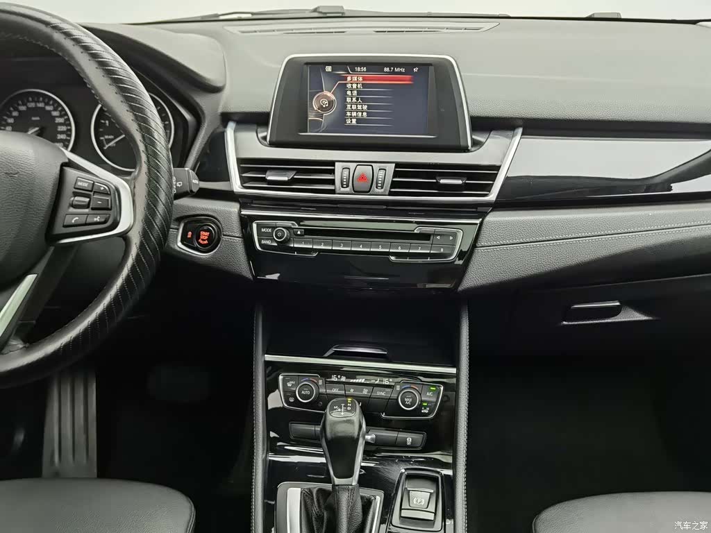 BMW 2 Series, 2015 12