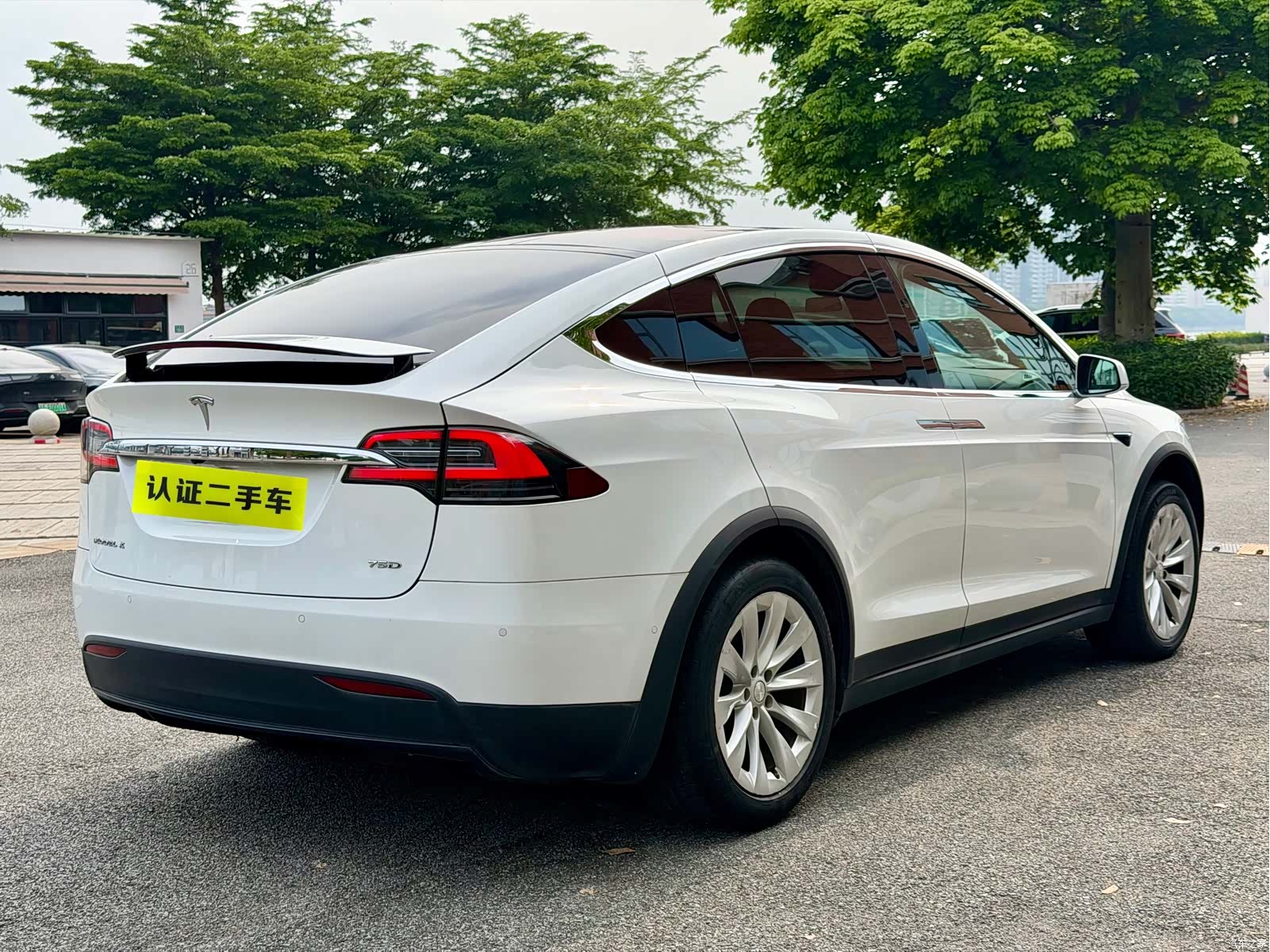 Tesla Model X, 2017 все фото