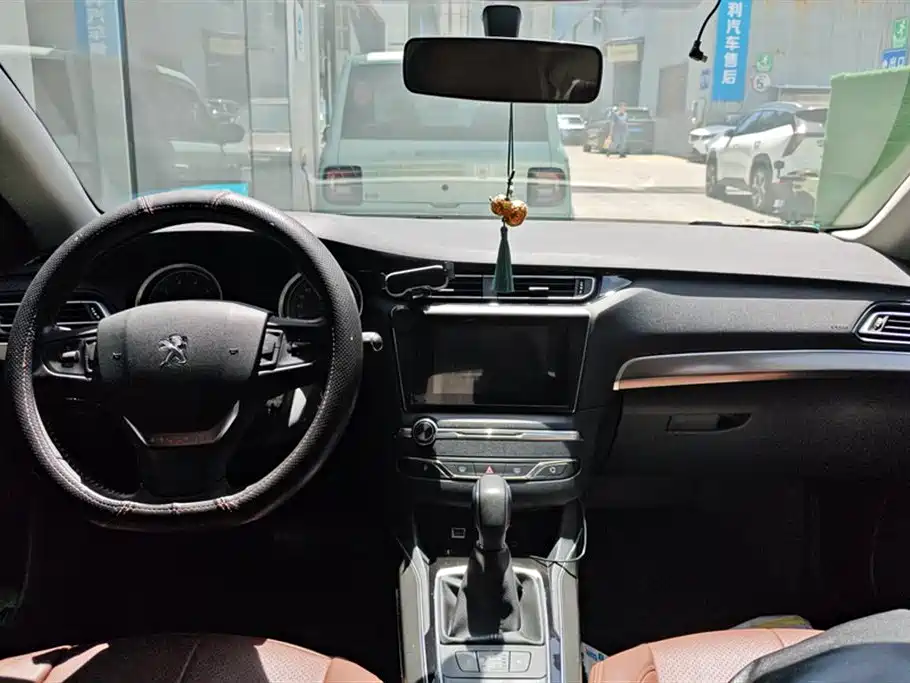 Peugeot 408 Peugeot 408
