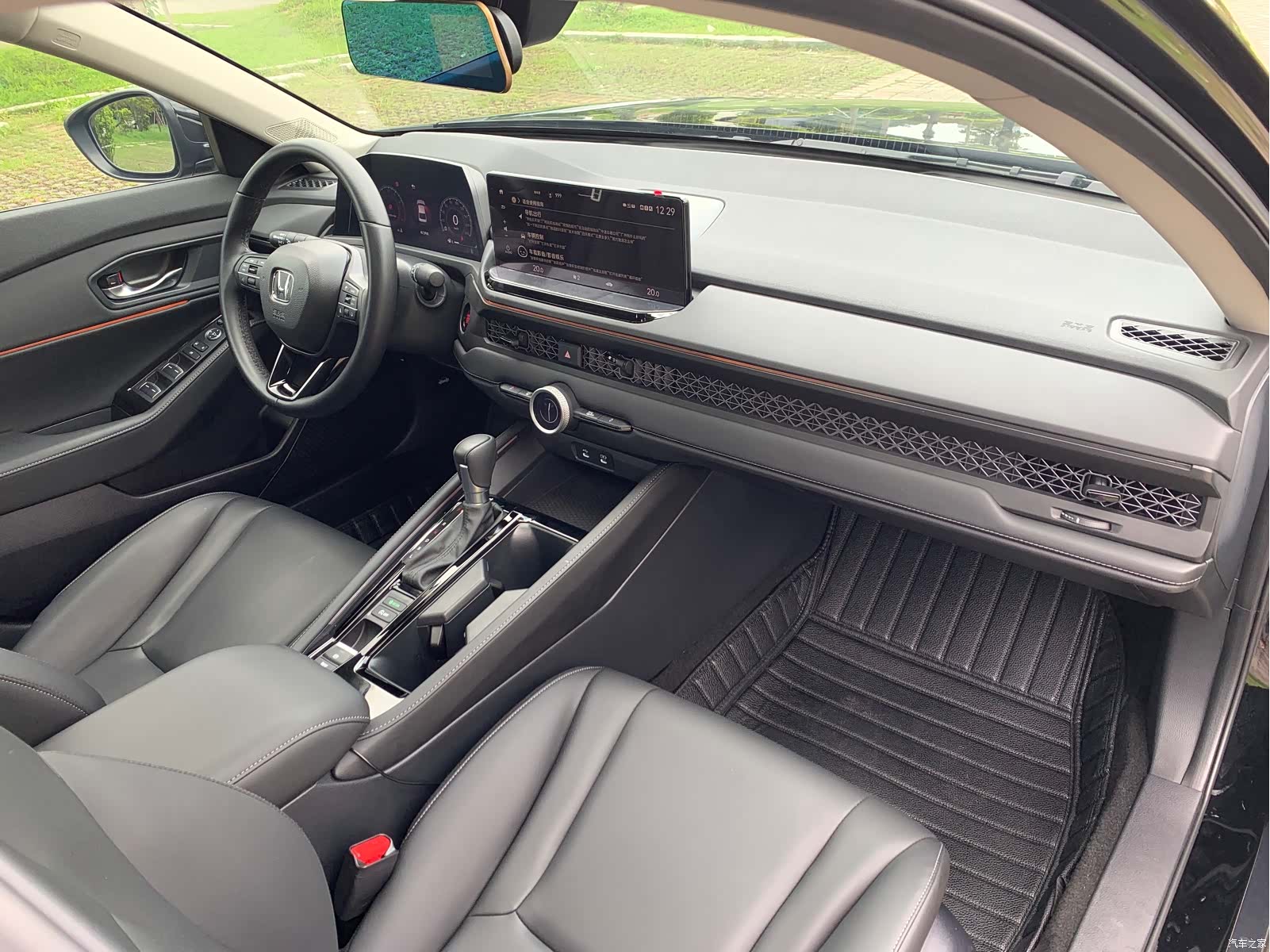 Honda Accord, 2025 12