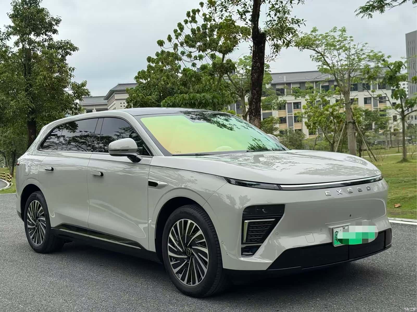 Exeed Yuan, 2025 3