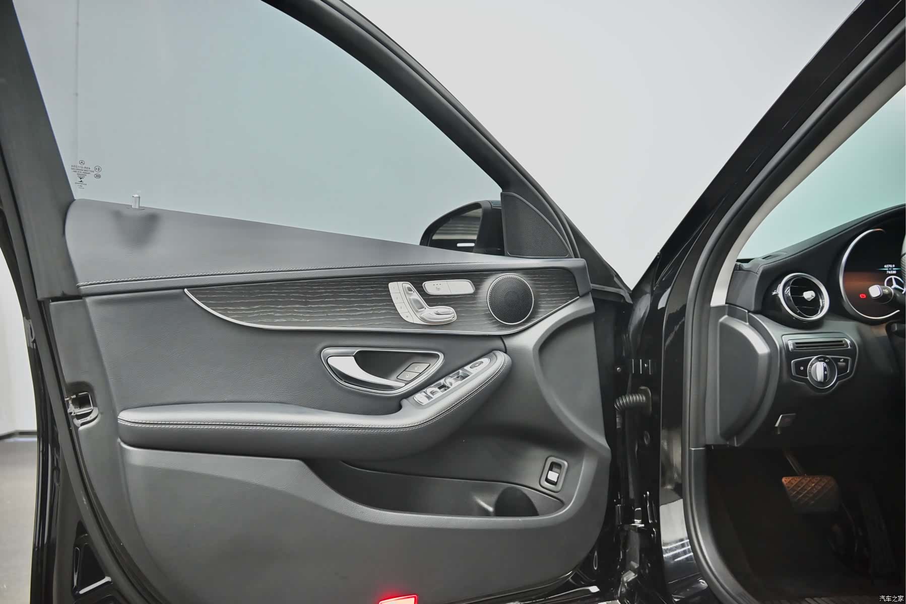 Mercedes-Benz C-Class, 2021 17