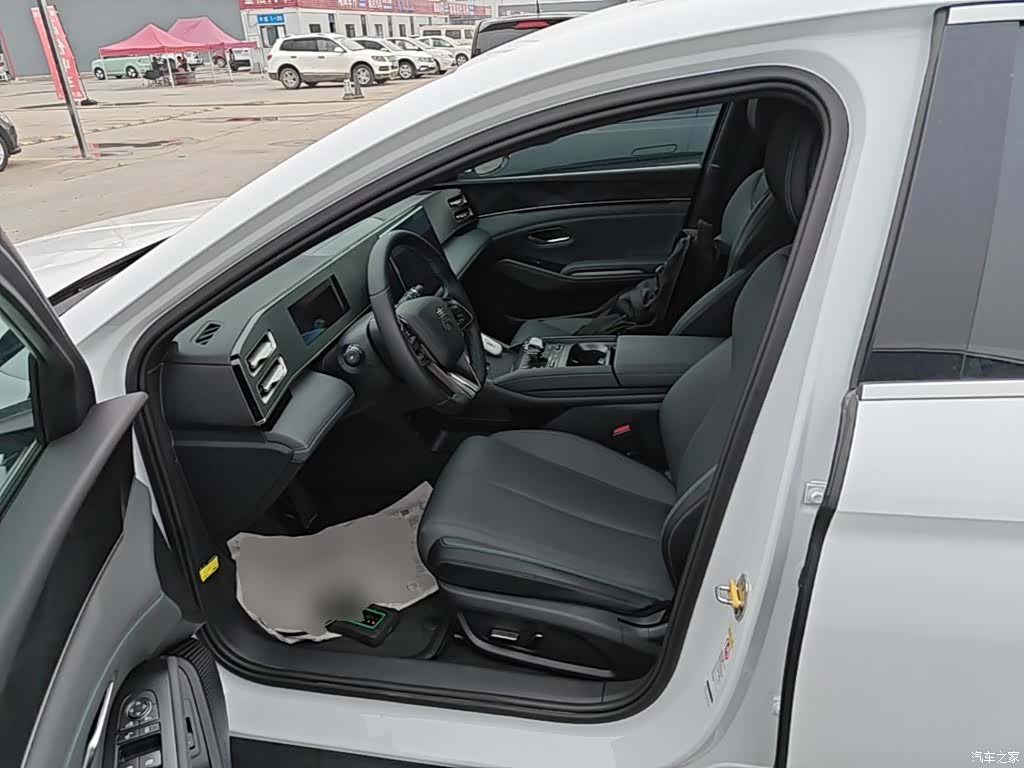 BYD Qin, 2025 16