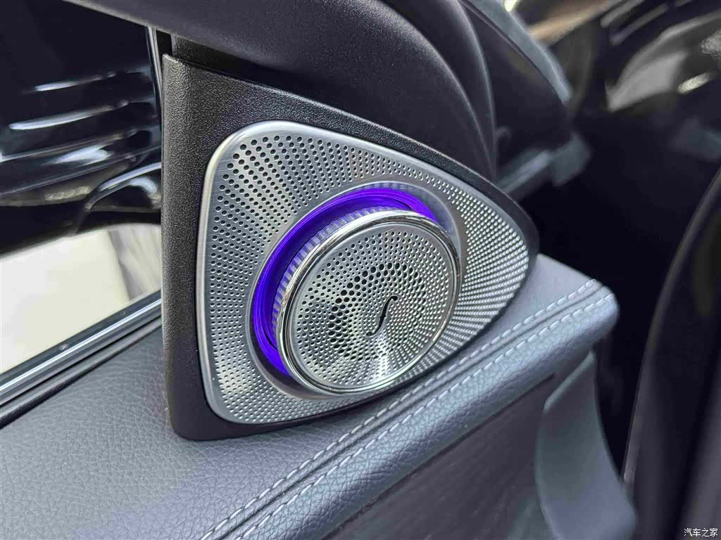 Mercedes-Benz E-Class, 2020 16
