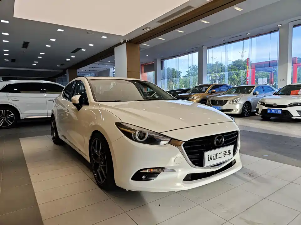 Mazda 3 Angkesaila Mazda 3 Angkesaila