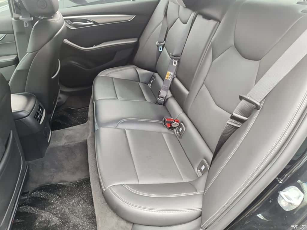 Cadillac CT5, 2023 17