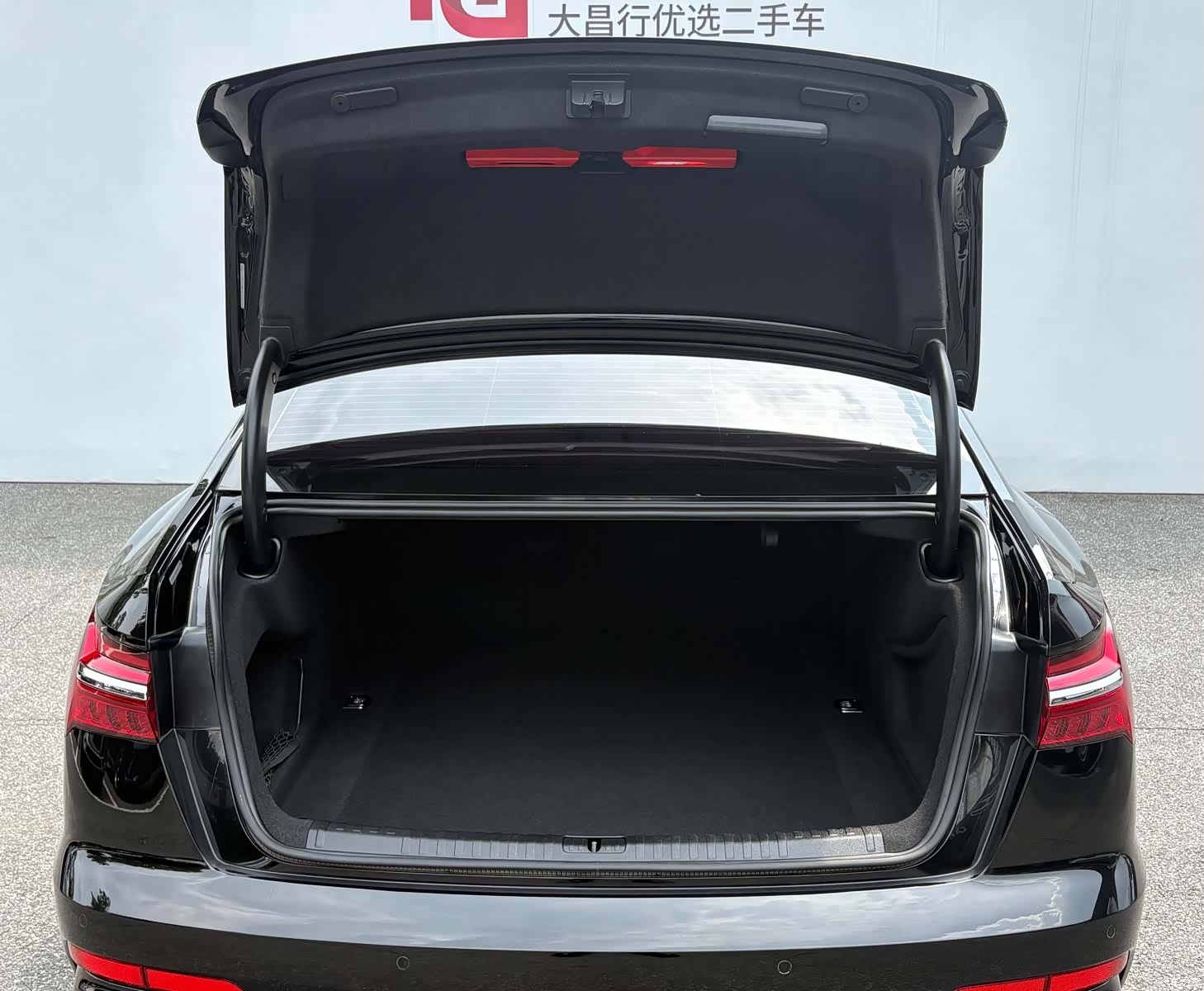 Audi A6L, 2021 24