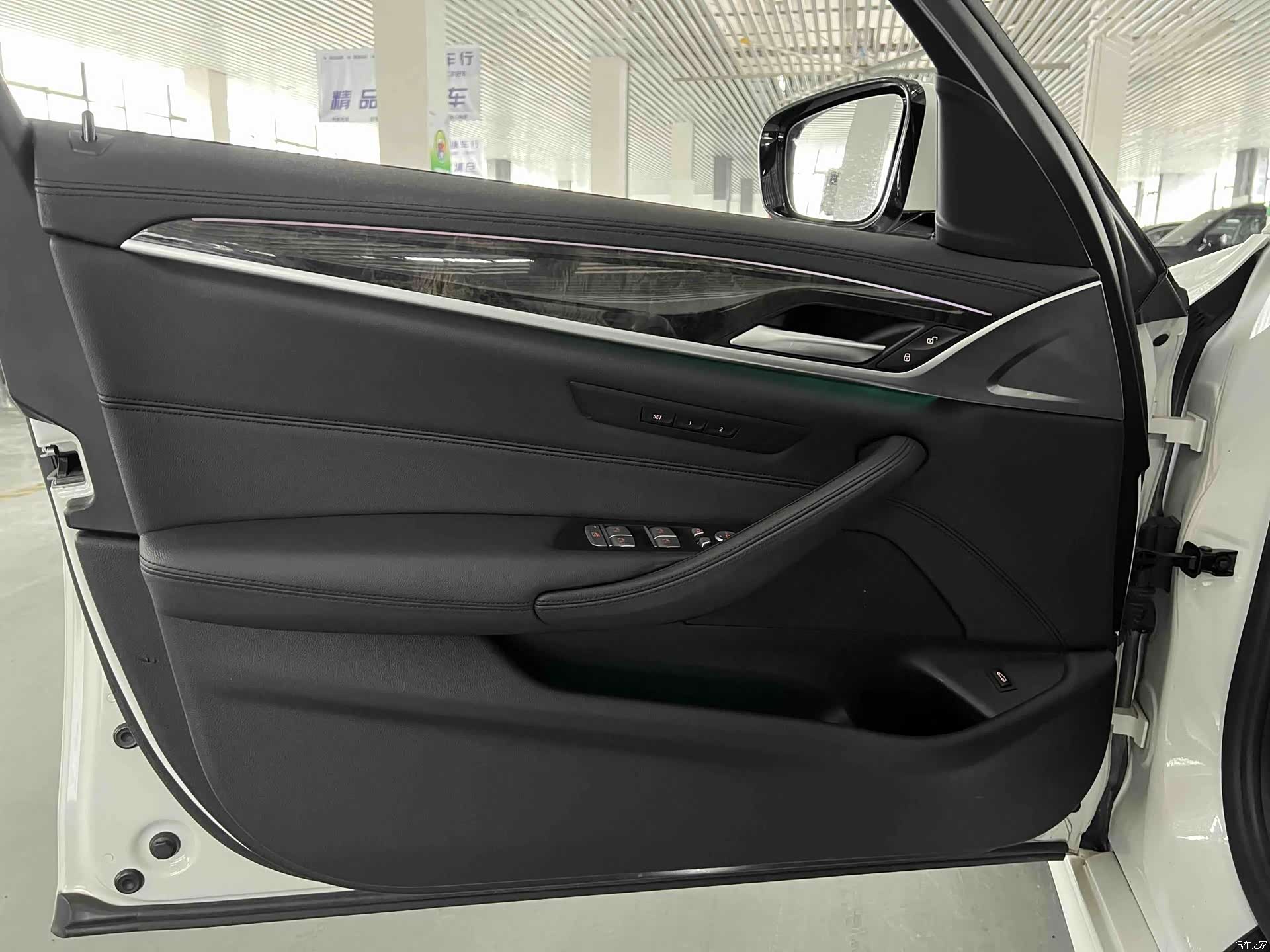 BMW 5 Series, 2018 6