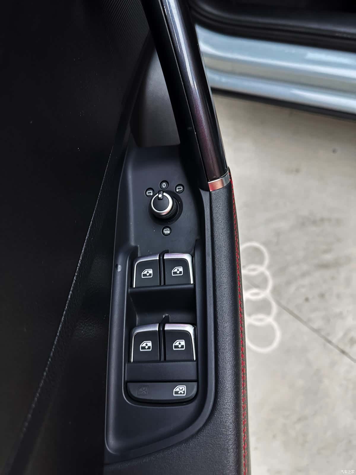 Audi Q2L, 2021 13