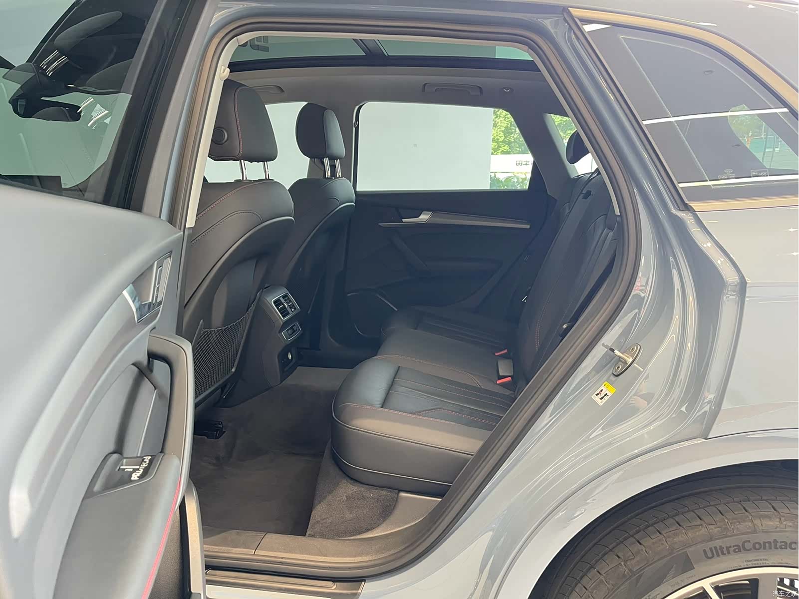 Audi Q5L, 2022 15