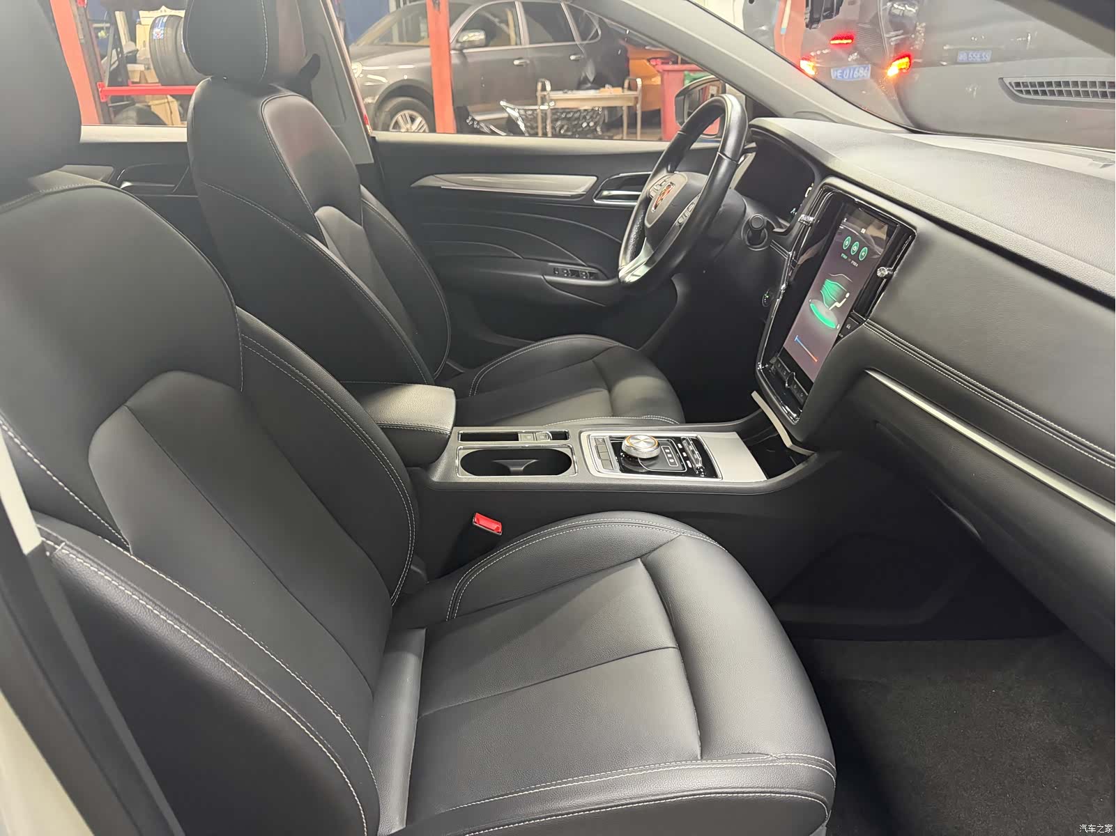 Roewe i6, 2018 8
