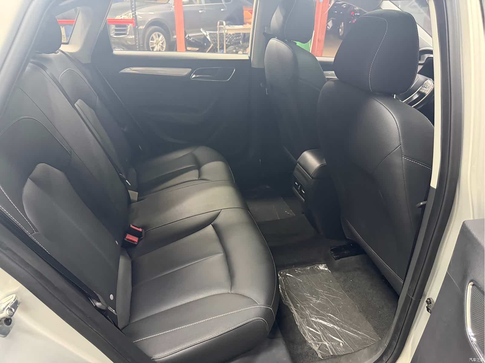 Roewe i6, 2018 32