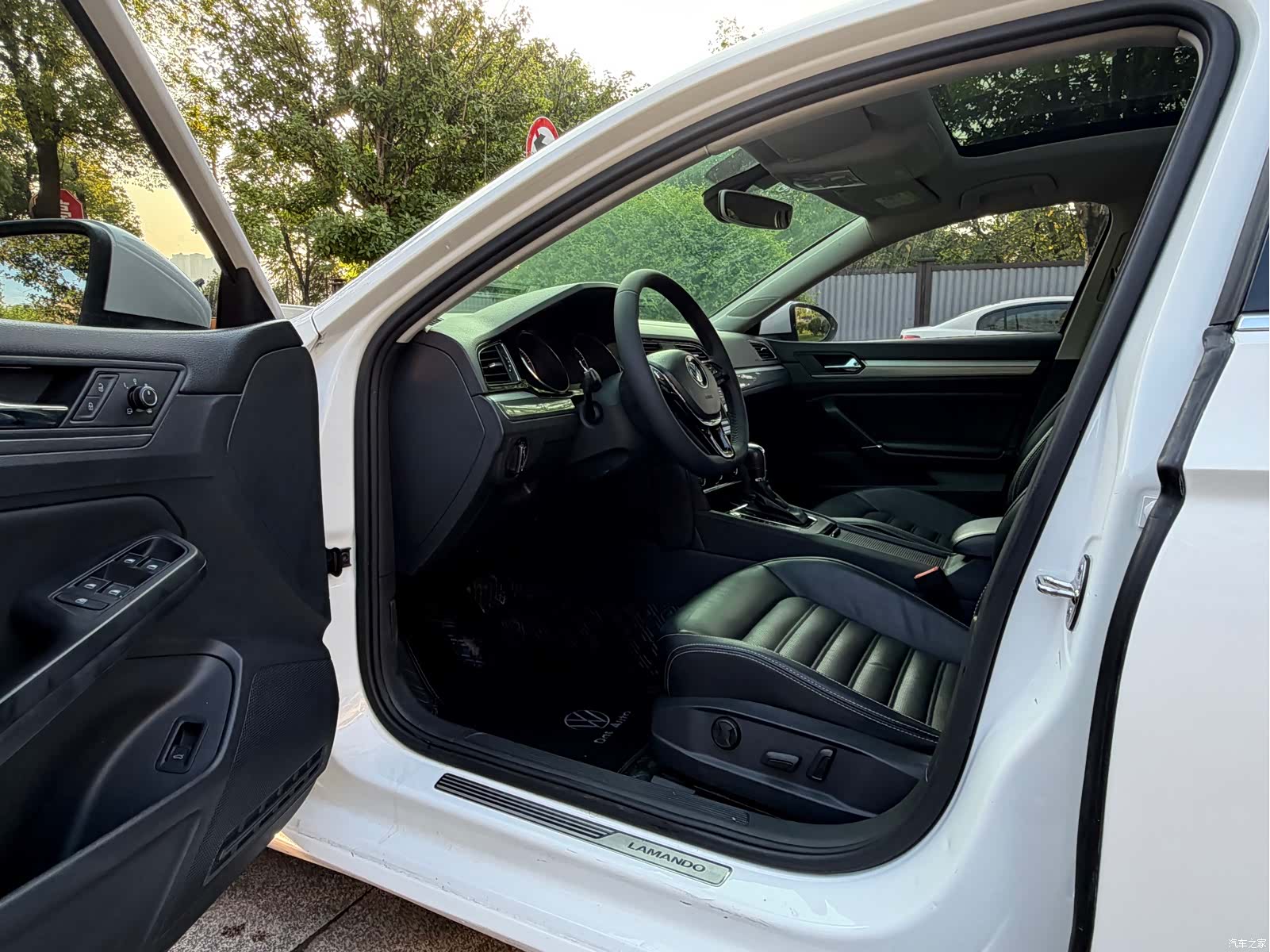 Volkswagen Lamando, 2017 3