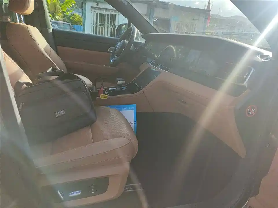 Li Auto Ideal ONE