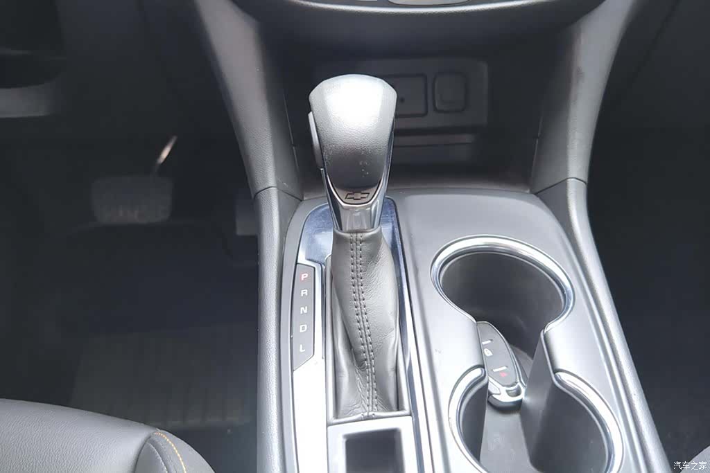 Chevrolet Equinox, 2021 16