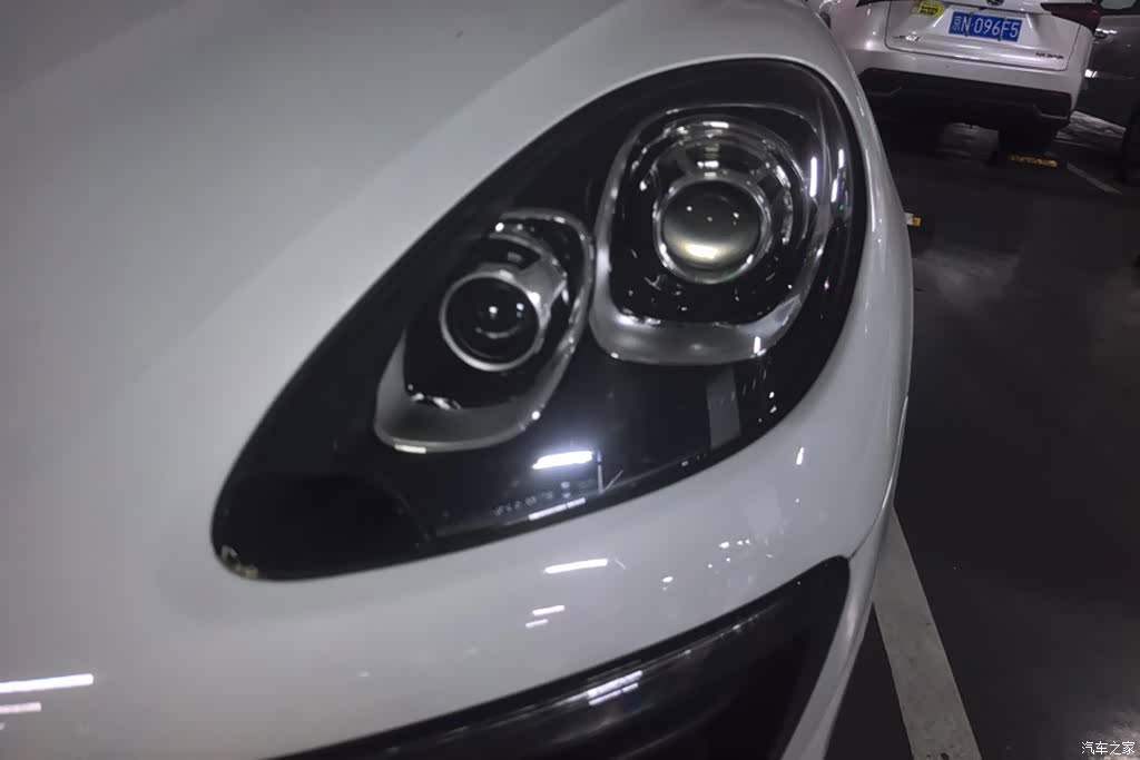 Porsche Macan, 2015 все фото