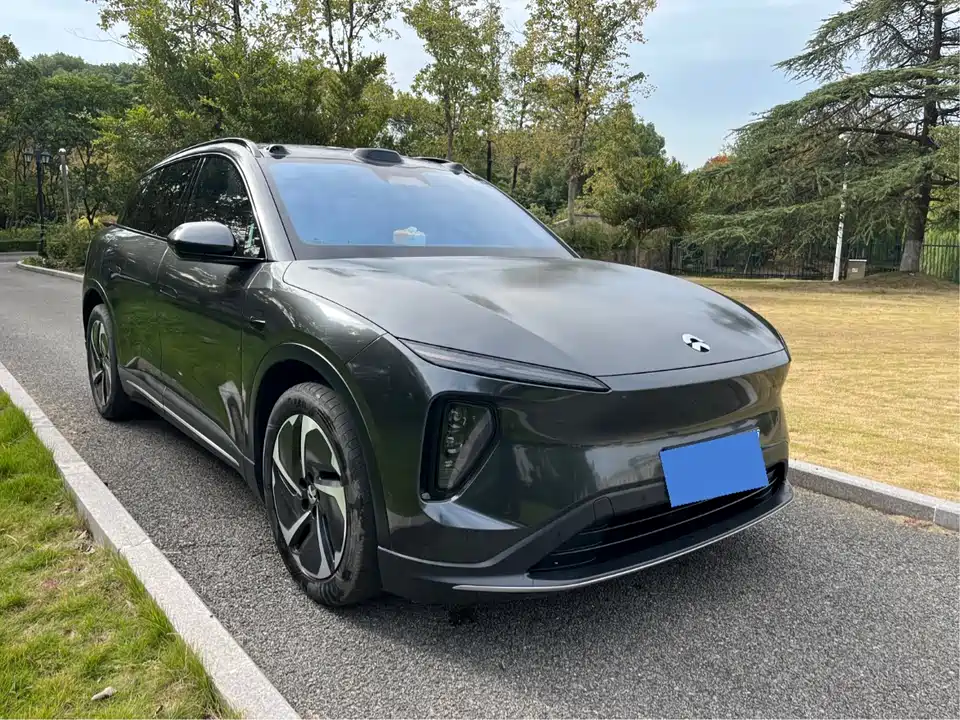 NIO ES6