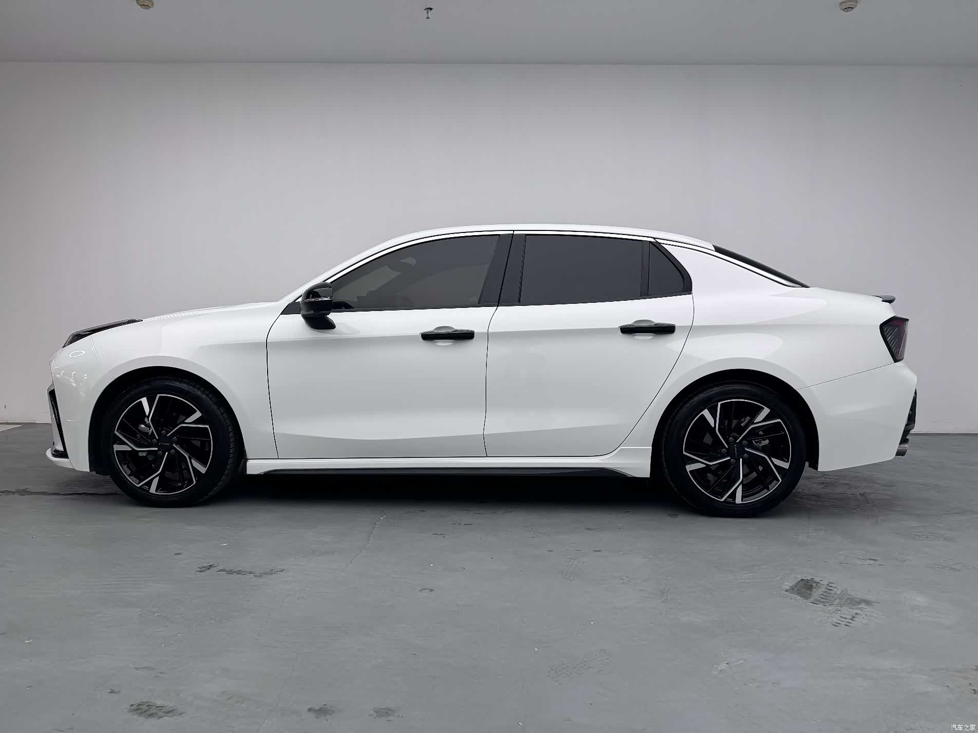 Lynk & Co 02, 2025 8
