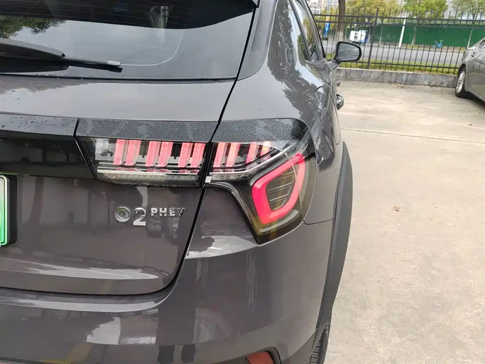 Lynk & Co 02 New energy