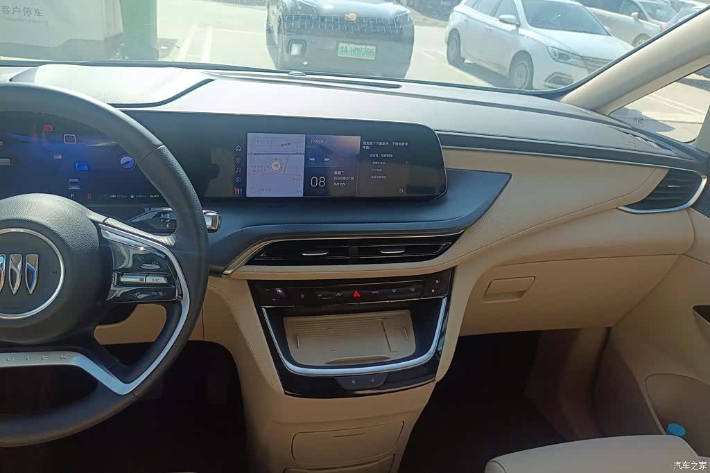 Buick GL8, 2025 13