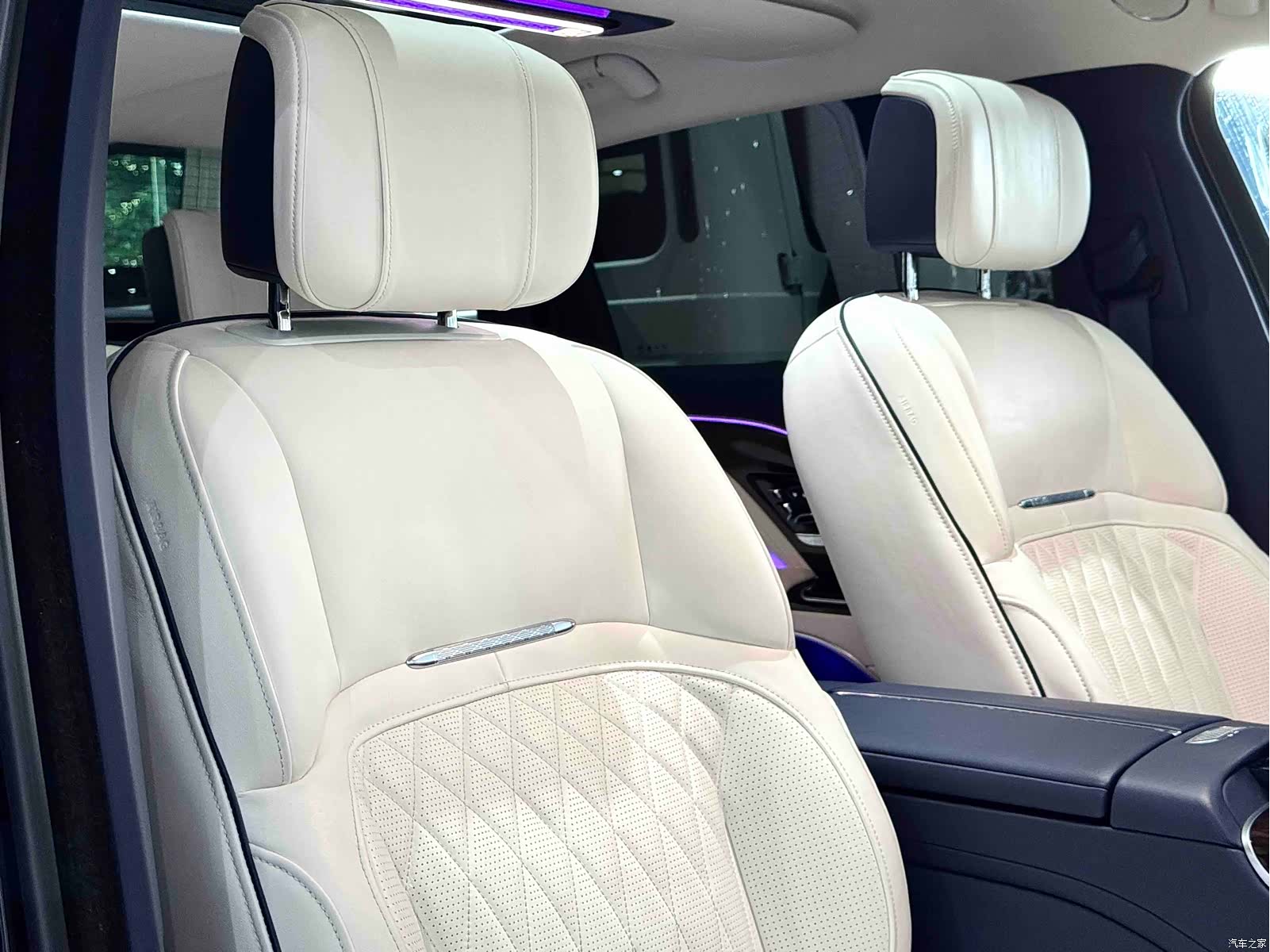 Hongqi Guoya, 2024 14