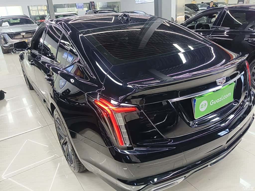 Cadillac CT5, 2023 все фото