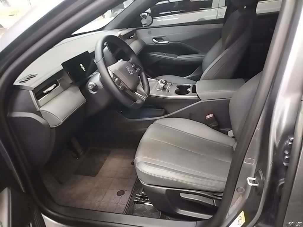 BYD Qin, 2025 15