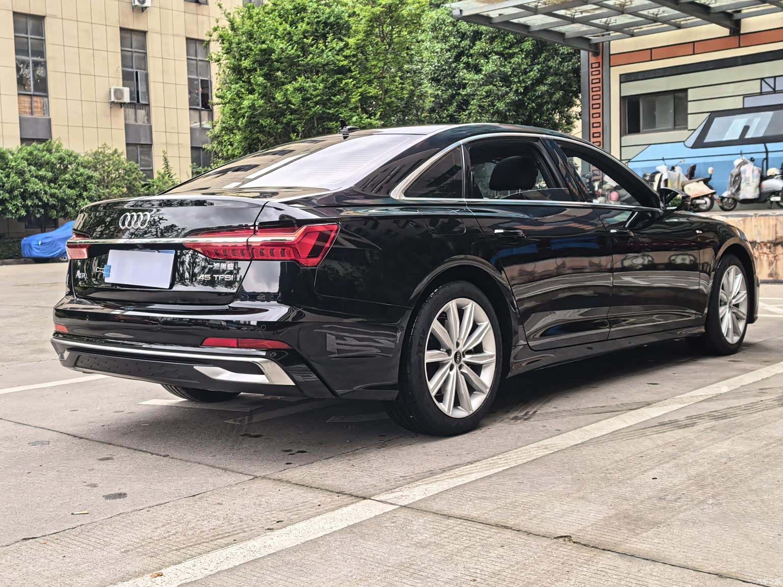 Audi A6L, 2024 13