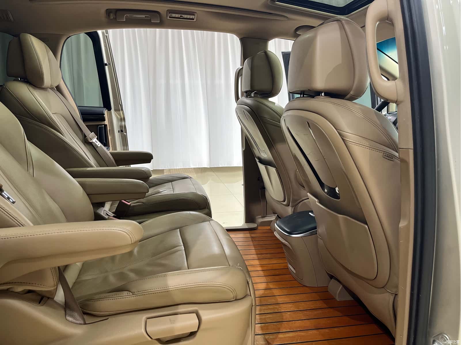 Buick GL8, 2017 11