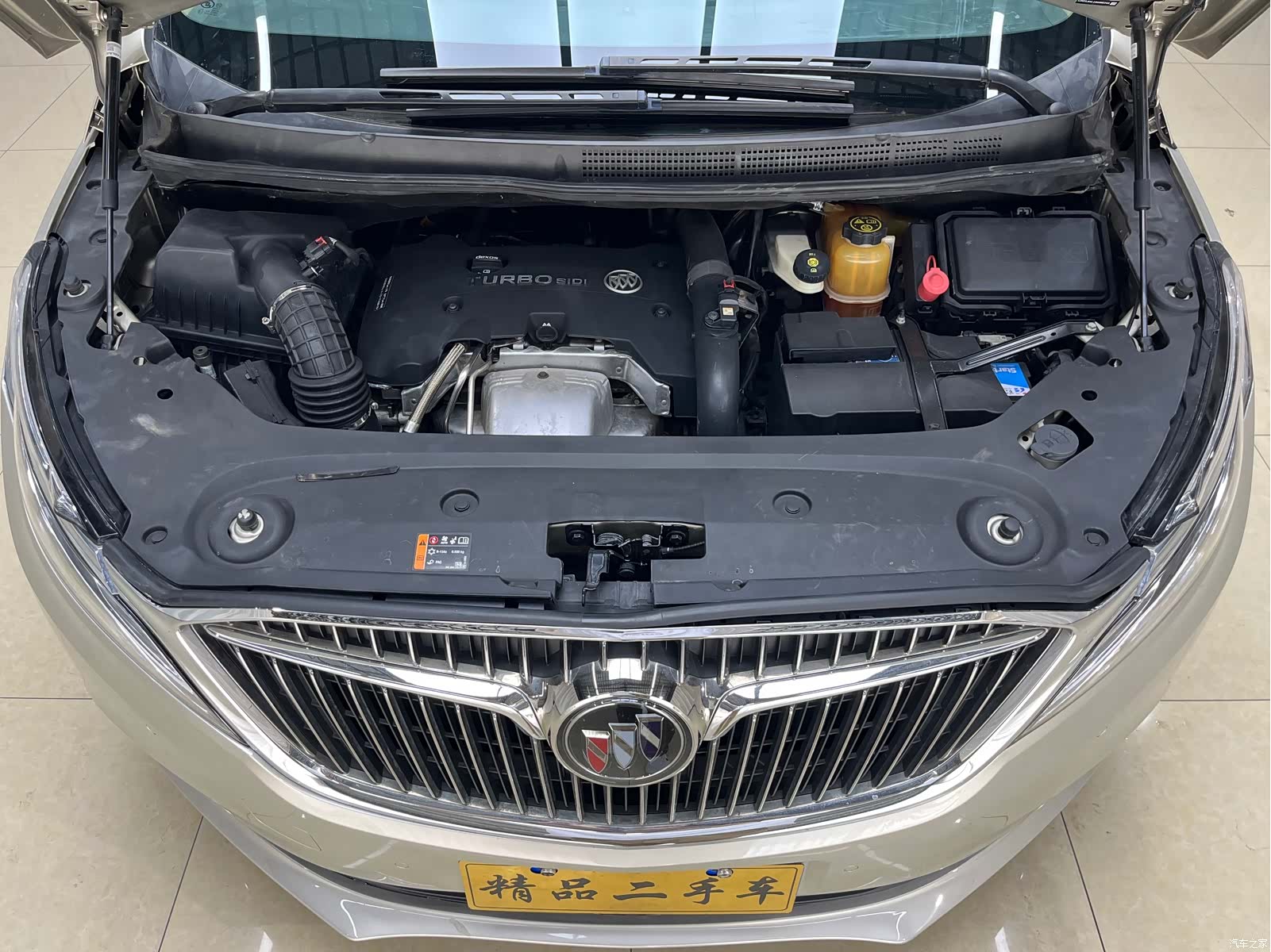 Buick GL8, 2017 16