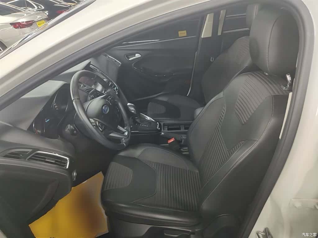 Ford Focus, 2018 15