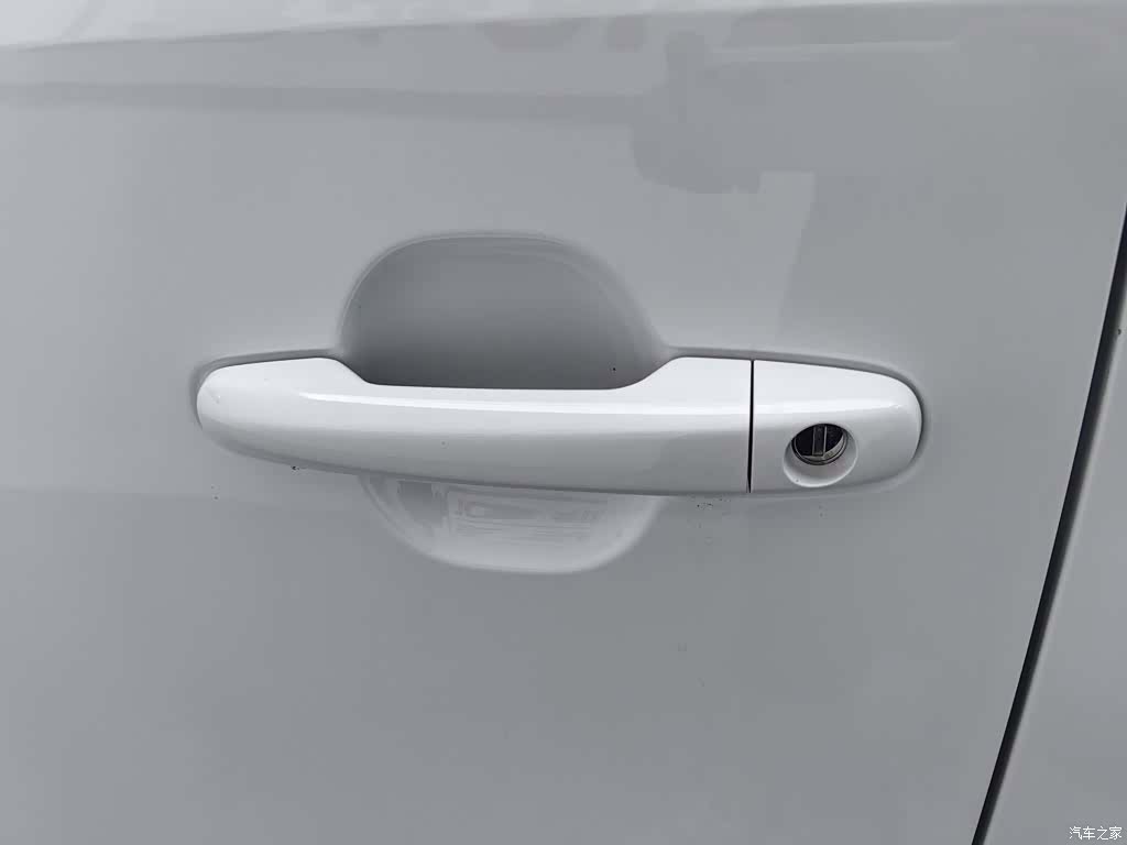 Geely Panda, 2023 18
