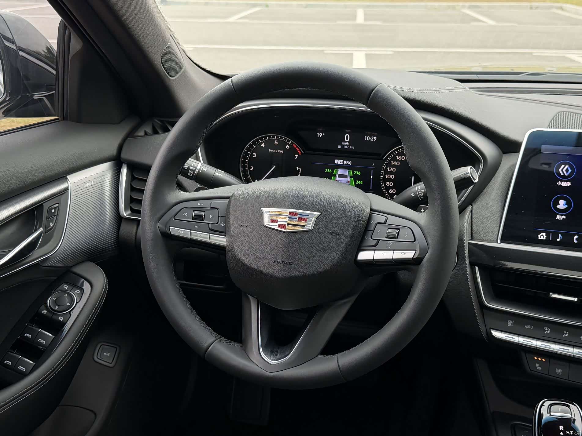 Cadillac CT5, 2022 6