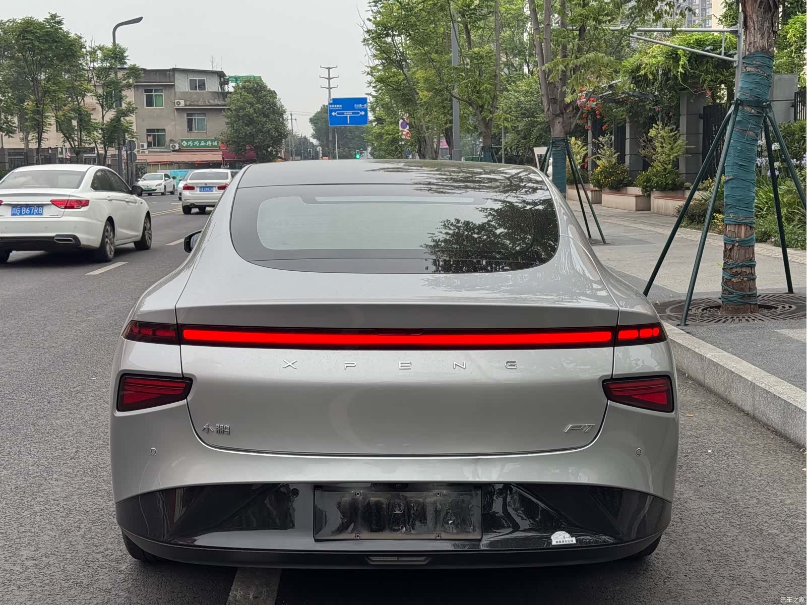 Xpeng P7, 2022 11