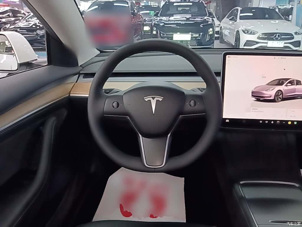 Tesla Model 3, 2022 11