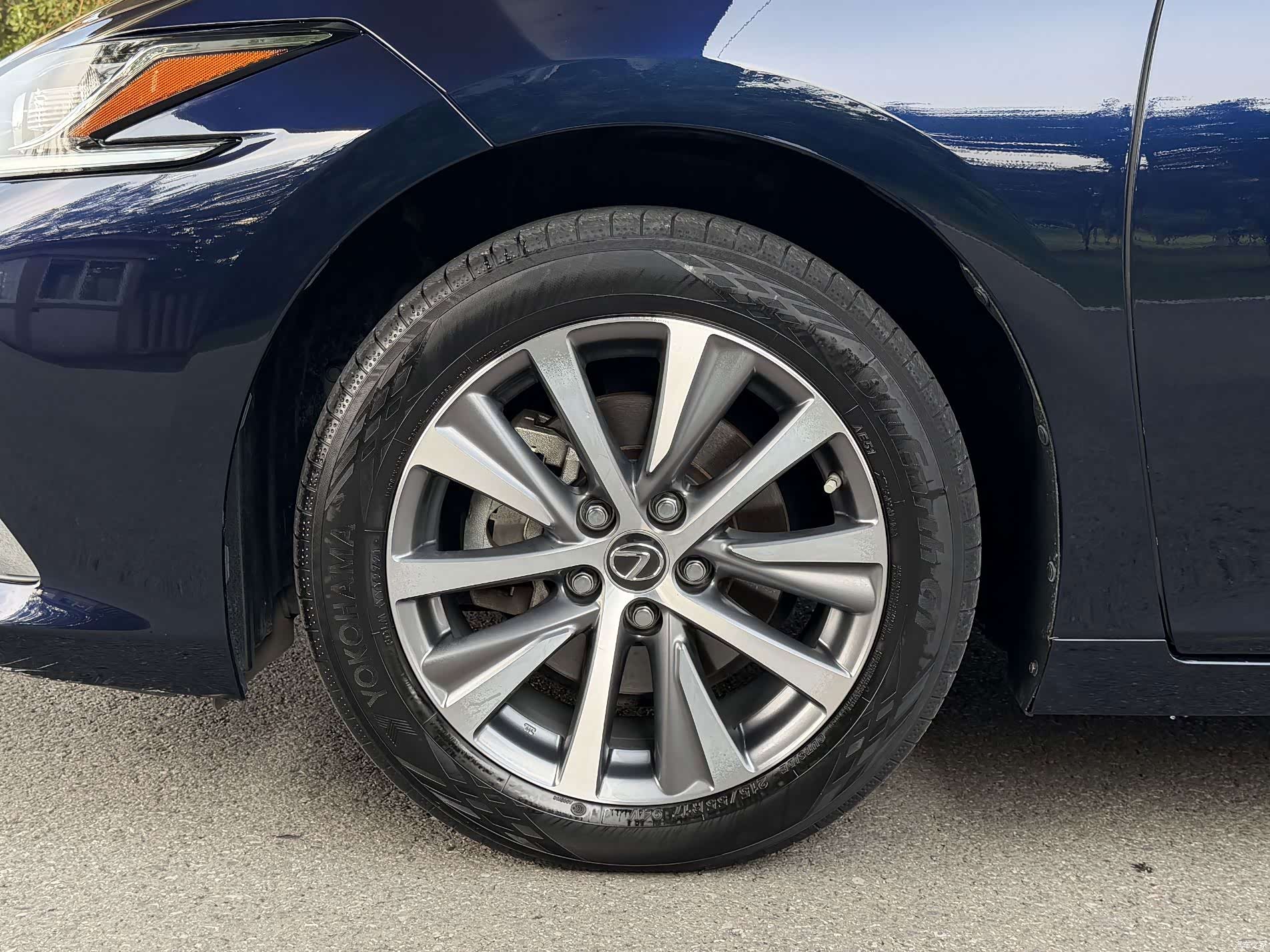 Lexus ES, 2021 15