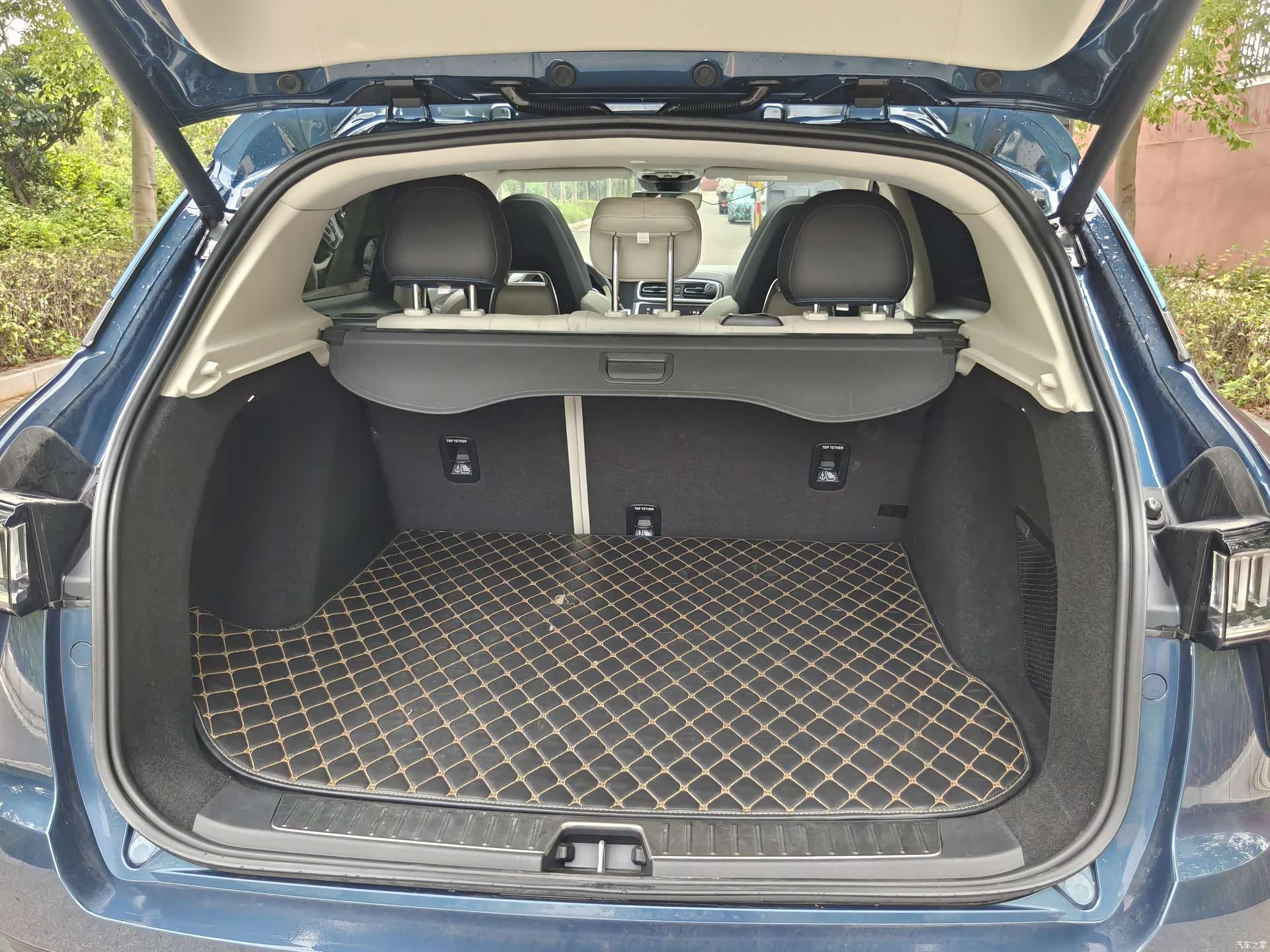 Lynk & Co 01, 2019 17
